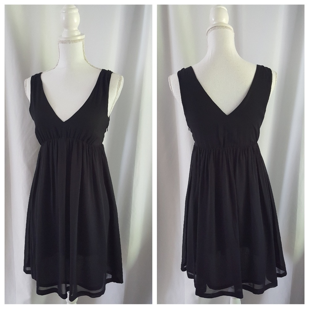AMERICAN EAGLE Little Black Dress